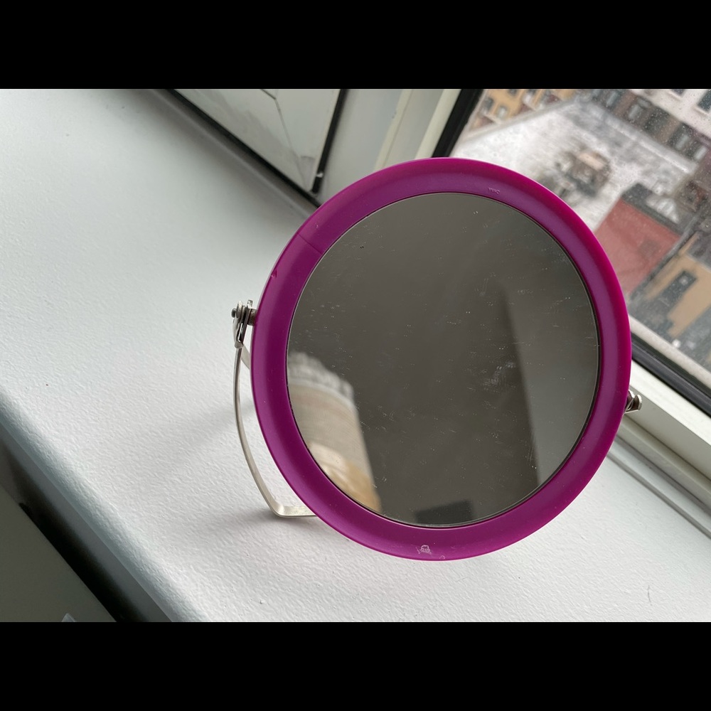 Makeup mirror - Picture 3 of 4